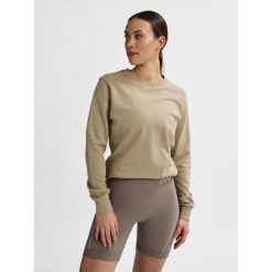 Bluza damska Hummel Active. Brązowe bluzy damskie Hummel, bez wzorów, z materiału, bez kaptura. Za 227.00 zł.