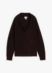 Sweter z ciepłej mieszanki alpaki. Czerwone swetry klasyczne damskie bonprix, z wełny, bez kołnierzyka. Za 239.99 zł.