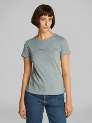 CALVIN KLEIN JEANS Koszulka w kolorze niebieskoszarym rozmiar: S. Niebieskie bluzki damskie Calvin Klein Jeans, s, bez wzorów, z bawełny, bez kołnierzyka, bez ramiączek. Za 100.99 zł.