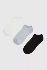 Skarpetki gładkie 3-pack. Skarpetki damskie MOODO, bez wzorów. W wyprzedaży za 17.49 zł.