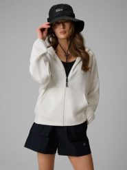 4F Bluza dresowa regular z kapturem damska - biała L. Białe bluzy damskie 4F, l, bez wzorów, z dresówki, z kapturem. Za 199.99 zł.