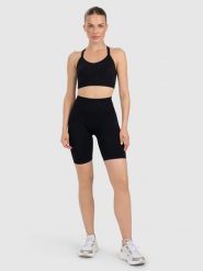 4F Legginsy kolarki treningowe bezszwowe damskie - czarne M/L. Czarne legginsy sportowe damskie 4F, l, bez wzorów, z dzianiny, z podwyższonym stanem, na fitness i siłownię. Za 119.99 zł.