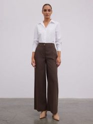 BGN Spodnie w kolorze brązowym rozmiar: 34. Brązowe spodnie materiałowe damskie BGN, bez wzorów, z materiału. Za 139.87 zł.