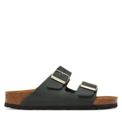 Klapki Birkenstock. Czarne klapki damskie Birkenstock, bez wzorów, bez obcasa, bez zapięcia. Za 539.99 zł.