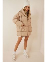 Happiness Istanbul Płaszcz pikowany w kolorze beżowym rozmiar: onesize. Brązowe płaszcze damskie Happiness Istanbul, bez wzorów, bez kaptura. Za 182.45 zł.
