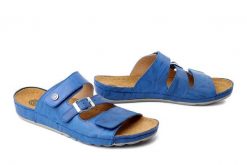 DR. BRINKMANN 700745-05 blau, klapki damskie. Niebieskie klapki damskie Dr. Brinkmann, bez wzorów, ze skóry, bez obcasa, bez zapięcia. Za 309.90 zł.