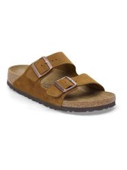 Birkenstock Skórzane klapki "Arizona" w kolorze jasnobrązowym rozmiar: 36. Brązowe klapki damskie Birkenstock, bez wzorów, ze skóry, bez obcasa, bez zapięcia. Za 424.95 zł.