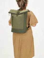 Beagles Plecak "Kobe" w kolorze khaki - 46 x 38 x 15 cm rozmiar: onesize. Brązowe plecaki Beagles, bez wzorów, z materiału. Za 140.53 zł.