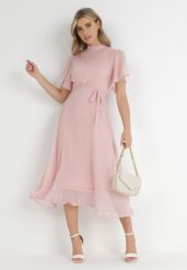 Różowa Sukienka o Rozkloszowanym Kroju z Wiązaniem Acsophia. Czerwone sukienki damskie Born2be, bez wzorów, z materiału, eleganckie, bez ramiączek. Za 219.99 zł.