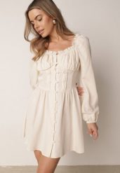 Jasnobeżowa Sukienka Hiszpanka Vices z Gorsetową Talią i Bufiastymi Rękawami Resana. Brązowe sukienki damskie Born2be, bez wzorów, z bawełny, bez ramiączek. Za 169.99 zł.