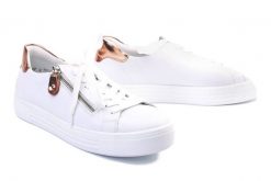 RIEKER REMONTE D0903-81 white combination, półbuty damskie. Białe półbuty damskie Rieker Remonte, bez wzorów, ze skóry, bez obcasa, bez zapięcia. Za 389.90 zł.
