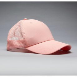 Czapka z daszkiem fitness Domyos. Czerwone czapki z daszkiem damskie DOMYOS, bez wzorów, z materiału. W wyprzedaży za 29.99 zł.
