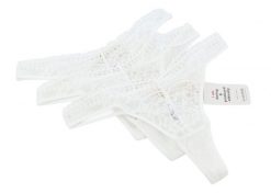 Scandale Le String Sensual 3-pack białe koronkowe stringi, rozmiar M. Białe stringi Erima, bez wzorów, z bawełny. Za 266.99 zł.