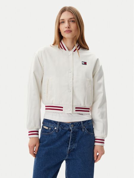 Tommy Jeans Kurtka bomber Satin Coach DW0DW20229 Biały Regular Fit. Białe kurtki damskie Tommy Jeans, m, bez wzorów, z jeansu, bez kaptura. Za 429.99 zł.