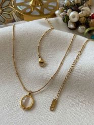 Luseera Pozłacany naszyjnik z zawieszką - dł. 45 cm rozmiar: onesize. Białe naszyjniki damskie Luseera, pozłacane. Za 57.60 zł.