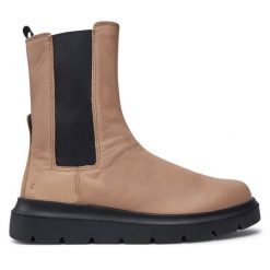 Sztyblety ECCO. Brązowe botki damskie ECCO, bez obcasa, na płaskiej podeszwie, bez zapięcia. Za 589.99 zł.