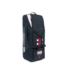 Torba na kółkach Gray-Nicolls Ultimate. Czarne torby podróżne GRAY-NICOLLS, bez wzorów. Za 607.00 zł.