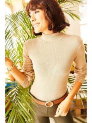 Olalook Sweter w kolorze beżowym rozmiar: onesize. Brązowe swetry klasyczne damskie Olalook, z bawełny, bez kołnierzyka. Za 34.99 zł.