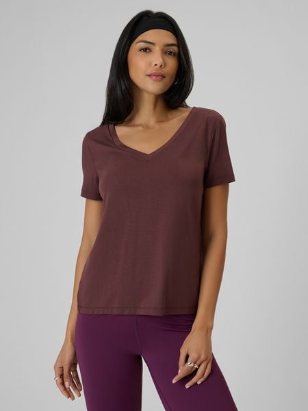 4F T-shirt regular z modalem damski - brązowy L. Brązowe t-shirty damskie 4F, l, bez wzorów, z dzianiny, bez kołnierzyka. W wyprzedaży za 69.99 zł.