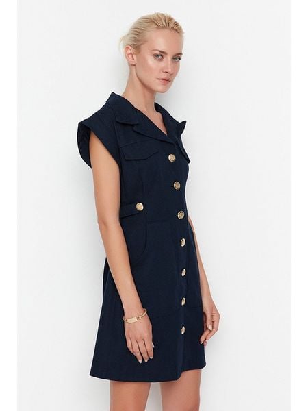 Trendyol Sukienka w kolorze granatowym rozmiar: 34. Niebieskie sukienki damskie Trendyol, bez wzorów, z bawełny, bez ramiączek. Za 83.62 zł.