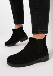Czarne Zamszowe Botki Buckner. Czarne botki damskie Born2be, z zamszu, eleganckie, bez obcasa, na płaskiej podeszwie, bez zapięcia. Za 89.99 zł.