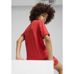 Młodzieżowa koszulka Essentials Colour z logo No.1 PUMA Red Fire. Czerwona bluzki damskie Puma, m, bez wzorów, z gumy, bez kołnierzyka, bez ramiączek. Za 80.05 zł.