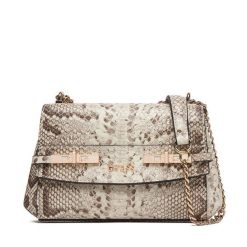 Torebka Guess. Brązowe torebki wieczorowe damskie Guess, z aplikacjami, bez dodatków. Za 589.99 zł.