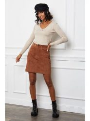 L'armoire de Suzette Sweter w kolorze beżowym rozmiar: 38/40. Brązowe swetry klasyczne damskie L'armoire de Suzette, l, z kaszmiru, bez kołnierzyka. Za 122.96 zł.