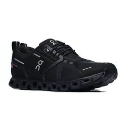 Buty do chodzenia damskie On On On Cloud 5 Waterproof. Czarne obuwie sportowe damskie On, z materiału, bez zapięcia, do biegania. Za 889.99 zł.