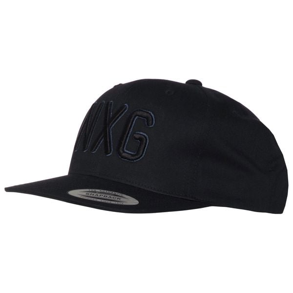 Czapka z daszkiem UNI PROTEST Nxg Nagiri. Czarne czapki z daszkiem damskie Protest, bez wzorów. Za 149.99 zł.