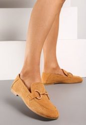 Brązowe Płaskie Mokasyny z Klamerką Chrisstelle. Brązowe mokasyny damskie Renee, bez obcasa. Za 44.99 zł.