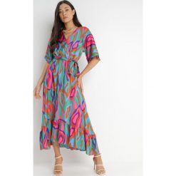 Zielono-Różowa Sukienka Cesetros. Zielone sukienki damskie Born2be, bez wzorów, bez ramiączek. Za 229.99 zł.