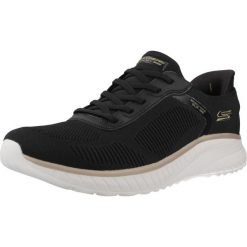 Buty SKECHERS BOBS SQUAD CHAOS Czarny. Czarne obuwie trekkingowe damskie Skechers, z syntetyku, bez zapięcia. Za 364.99 zł.