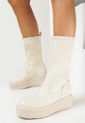 Beżowe Botki na Platformie z Dopasowaną Cholewką Oile. Brązowe botki damskie Born2be, eleganckie, bez obcasa, na platformie, bez zapięcia. Za 84.99 zł.