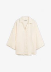 Bluzka oversize z mieszanki wiskozy. Białe bluzki damskie bonprix, bez wzorów, z wiskozy, bez kołnierzyka, bez ramiączek. Za 124.99 zł.