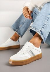 Białe Sneakersy w Stylu Tenisówek Ozdobione Metaliczną Aplikacją Tihanor. Białe obuwie sportowe damskie Renee, z jeansu, bez zapięcia, tenisowe. Za 74.99 zł.