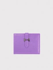 Lucky Bees Portfel "Helsinki" w kolorze fioletowym - 12 x 10 x 1,5 cm rozmiar: onesize. Różowe portfele damskie Lucky Bees, bez wzorów, z materiału. Za 73.99 zł.