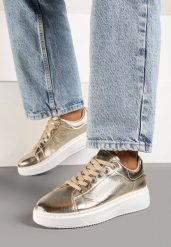 Złote Płaskie Sneakersy Vices z Metalicznym Wykończeniem Syliyana. Żółte obuwie sportowe damskie Born2be, bez zapięcia. Za 79.99 zł.