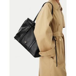 Torebka Beverly Hills Polo Club. Czarne torebki klasyczne damskie Beverly Hills Polo Club, bez dodatków. Za 229.99 zł.
