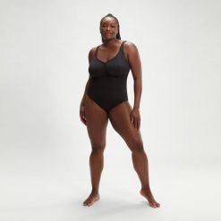 Strój kąpielowy jednoczęściowy damski na basen Speedo Aquanite. Czarne stroje jednoczęściowe Speedo, bez wzorów. Za 540.06 zł.