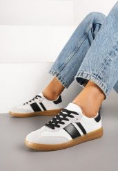 Biało-Czarne Sneakersy Tenisówki z Ozdobnymi Paskami Nelidi. Białe obuwie sportowe damskie Born2be, bez wzorów, z jeansu, bez zapięcia. Za 79.99 zł.