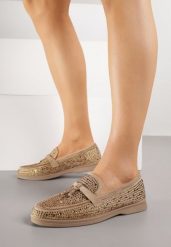 Ciemnobeżowe Mokasyny z Cyrkoniami i Ozdobami Distantsteam. Brązowe mokasyny damskie Renee, z jeansu, bez obcasa. Za 99.99 zł.