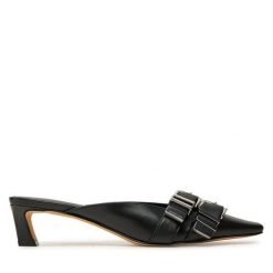 Klapki MICHAEL Michael Kors. Czarne klapki damskie MICHAEL Michael Kors, bez wzorów, bez obcasa, bez zapięcia. Za 569.99 zł.