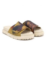 Goby Skórzane klapki w kolorze beżowo-oliwkowo-brązowym rozmiar: 40. Brązowe klapki damskie Goby, bez wzorów, z otwartym noskiem, bez obcasa, bez zapięcia. Za 152.99 zł.