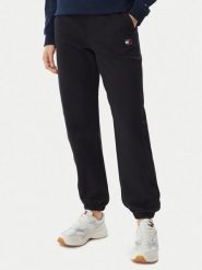 Tommy Jeans Spodnie dresowe DW0DW22780 Czarny Regular Fit. Czarne spodnie dresowe damskie Tommy Jeans, xl, bez wzorów, z bawełny. Za 329.99 zł.