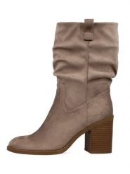 Wrangler Botki "Judy" w kolorze jasnobrązowym rozmiar: 36. Brązowe botki damskie Wrangler, eleganckie, bez obcasa, bez zapięcia. Za 206.91 zł.