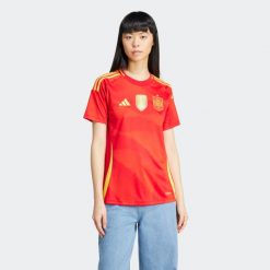 Koszulka piłkarska damska ADIDAS Hiszpania 2025 domowa. Bluzki damskie Adidas, xl, bez wzorów, bez kołnierzyka, bez ramiączek. Za 459.99 zł.