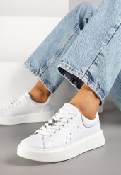 Białe Skórzane Sneakersy Ozdobione Perforacją i Metaliczną Ozdobą Relitte. Białe obuwie sportowe damskie Born2be, z jeansu, bez zapięcia. Za 169.99 zł.