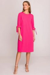 Klasyczna elegancka sukienka trapezowa różowa. Czerwone sukienki damskie Stylove, bez wzorów, z materiału, biznesowe, bez ramiączek. Za 299.00 zł.