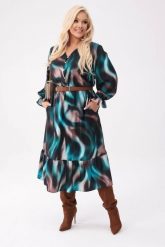 Elegancka sukienka Selena z falbaną o długości MIDI PLUS SIZE XXL OVERSIZE. Zielone sukienki damskie Moda Size Plus Iwanek, bez wzorów, z bawełny, eleganckie, bez ramiączek. W wyprzedaży za 199.90 zł.